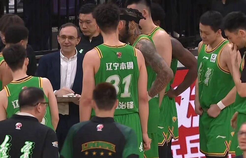 弗得角门将一战成名！赛后粉丝暴涨165万，采访直指实现梦想！